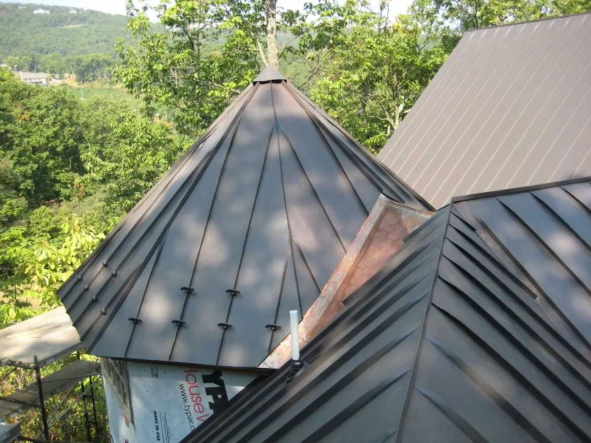 Professional Shingle Replacement & Repair by Craftsman Roofing in Poughquag