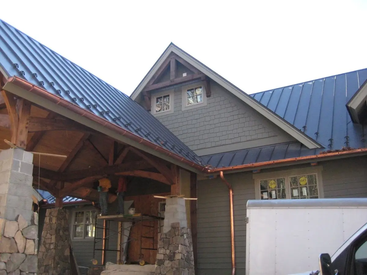 Craftsman Roofing team delivering quality roofing work in Poughquag